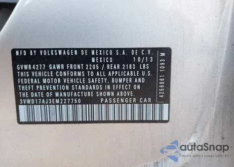 2014 Volkswagen Jetta 1.8T Se z USA, uszkodzony, nr VIN 3VWD17AJ3EM227750